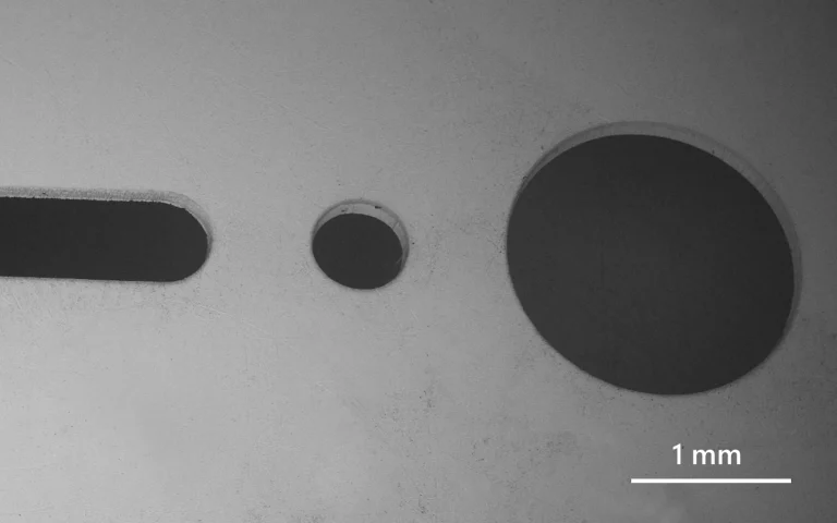 125 µm thickness tantalum cutting.