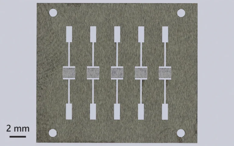 50 µm thickness stainless steel cutting.