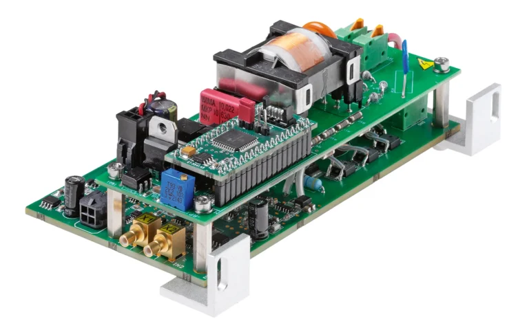 Image of PCD-UHV Pockels cell drivers.
